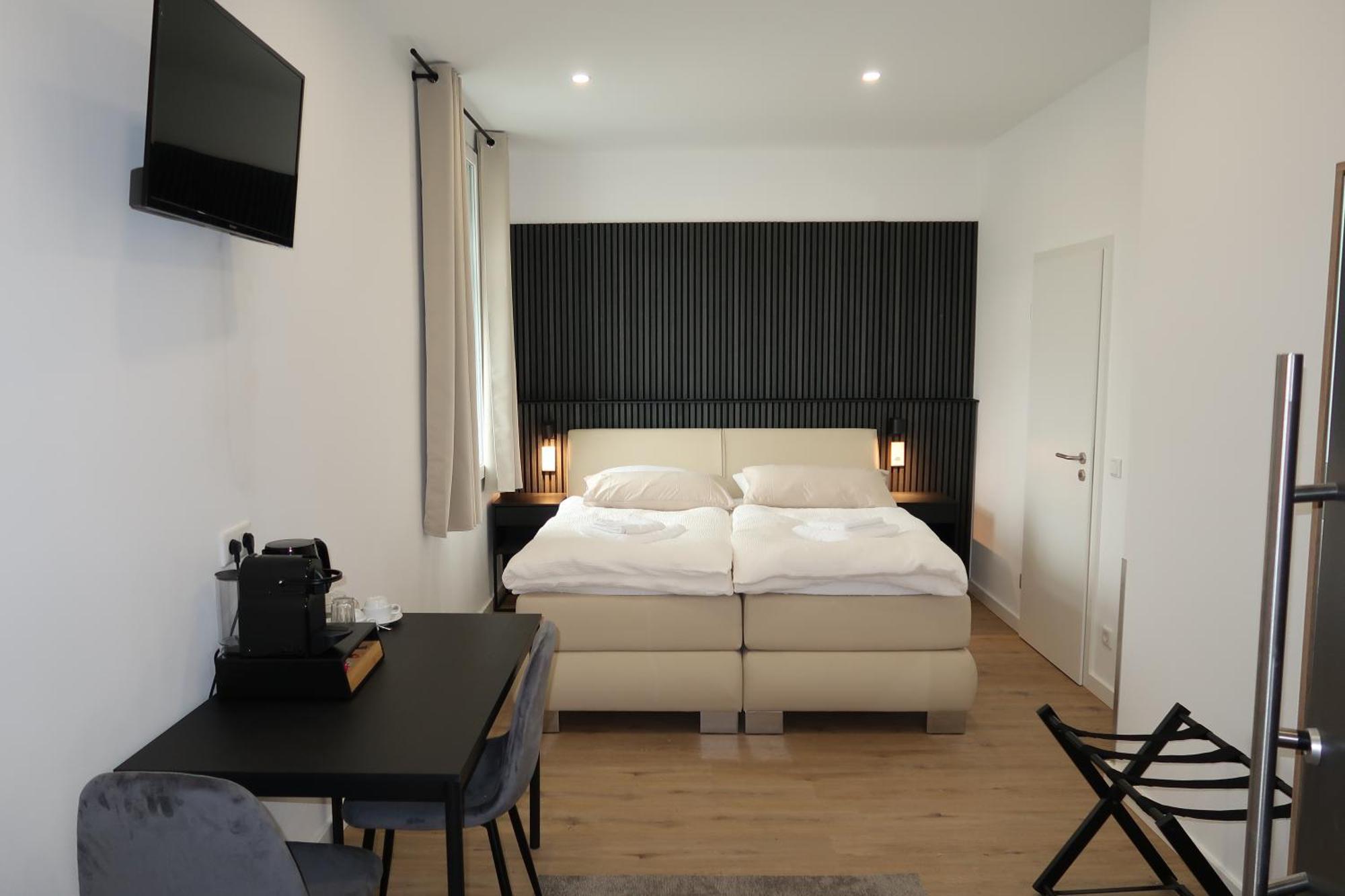 Toka Rooms - An Der Regiobahn Меттман Екстер'єр фото